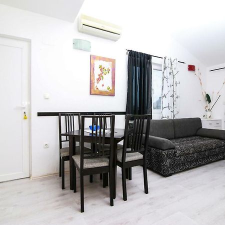 Apartments Alma พอดโกรา ภายนอก รูปภาพ
