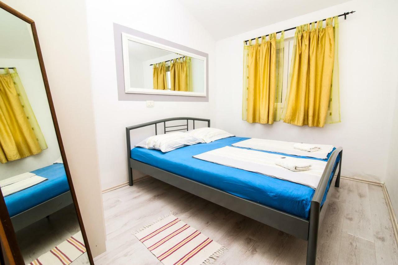 Apartments Alma พอดโกรา ภายนอก รูปภาพ