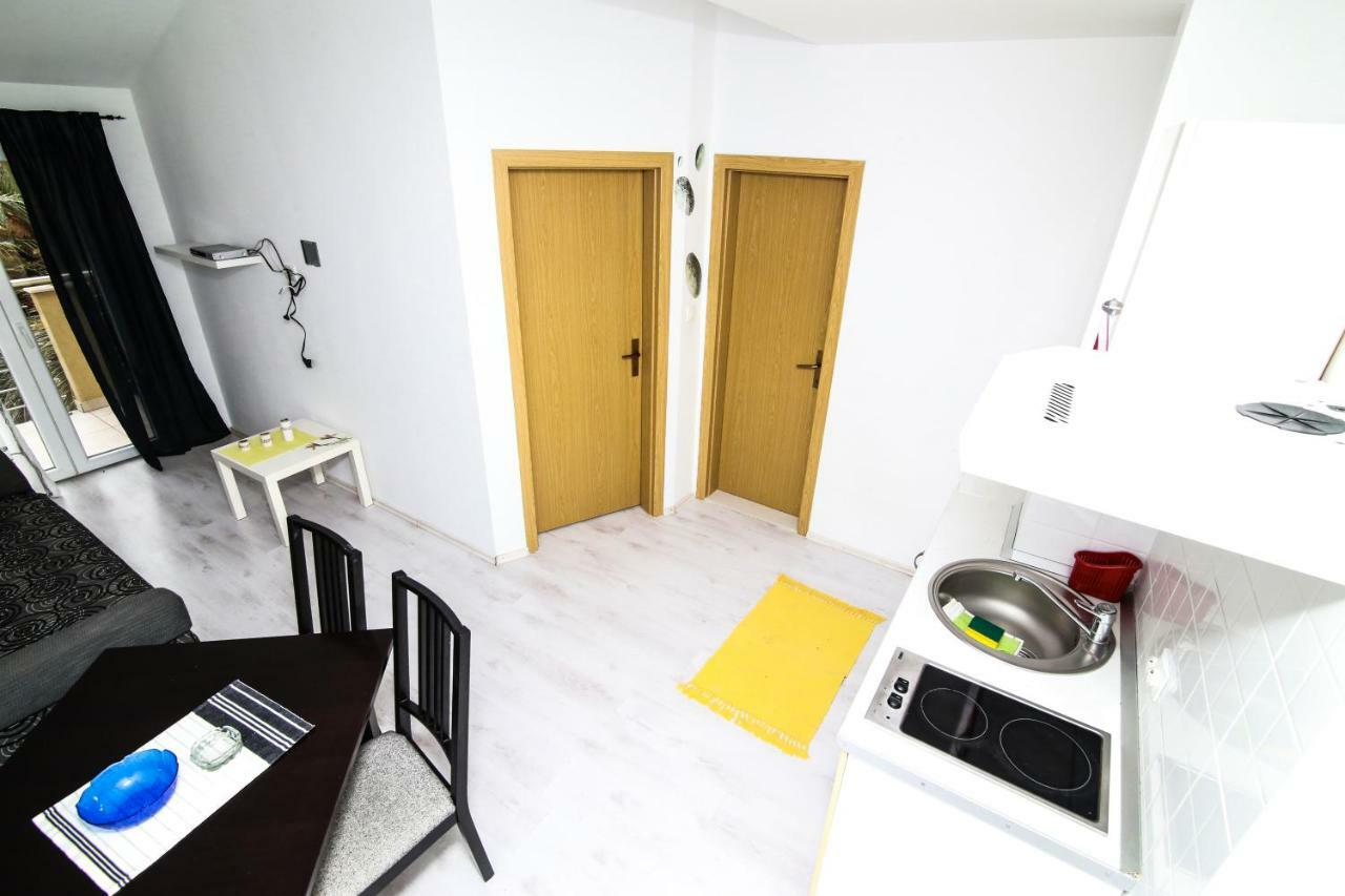 Apartments Alma พอดโกรา ภายนอก รูปภาพ