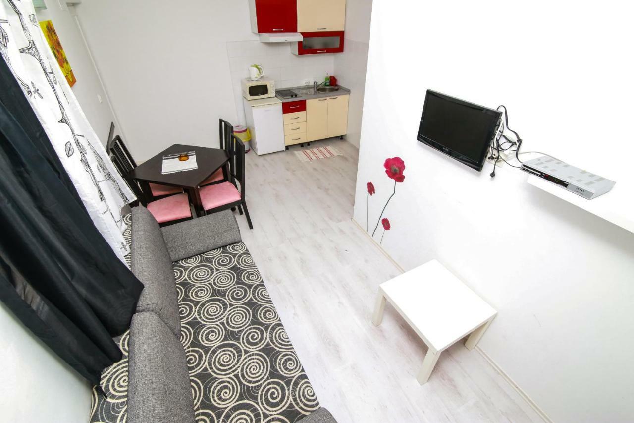 Apartments Alma พอดโกรา ภายนอก รูปภาพ
